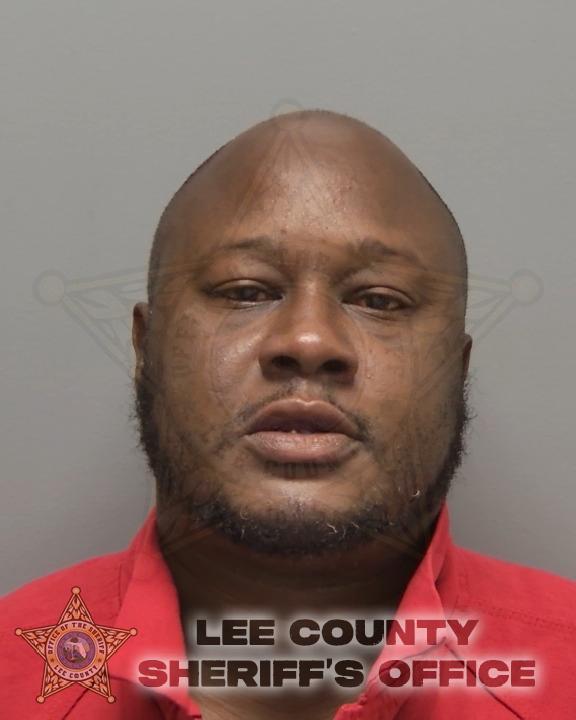 Booking photo of Travis Robinson