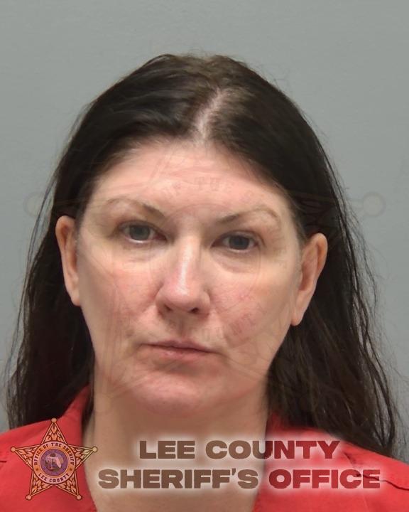 Booking photo of Lisa Waldron