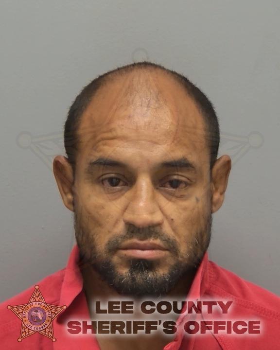 Booking photo of Victor Hernandez