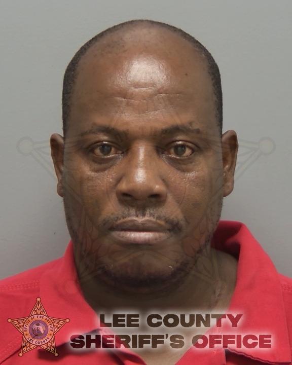 Booking photo of Pouchon Dorante