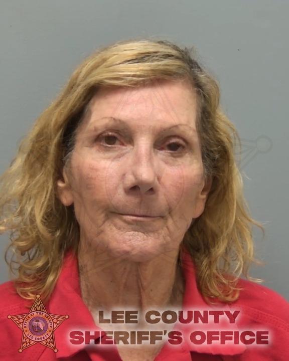 Booking photo of Elizabeth Boyce