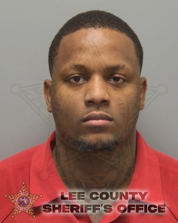Booking photo of Ladarrius Knight