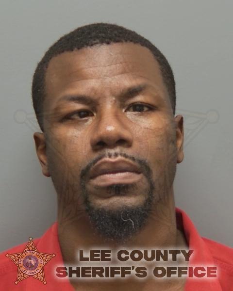 Booking photo of Steven Manuel