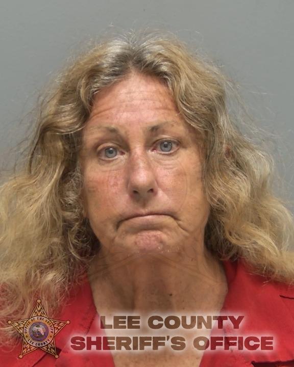 Booking photo of Elaine Smith
