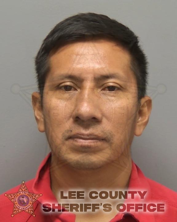 Booking photo of Santiago Sarat Hernandez