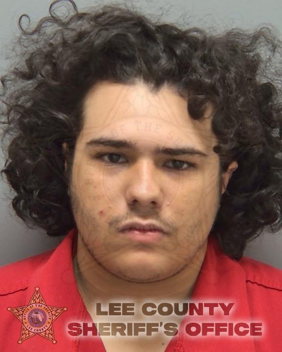 Booking photo of Davian Baez