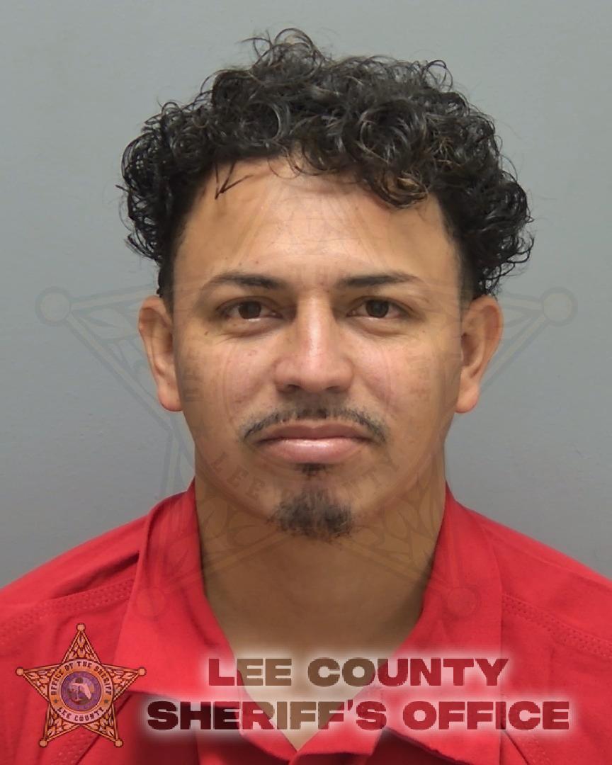 Booking photo of Elmer Veliz Martinez