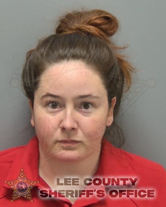Booking photo of Carah Sanders