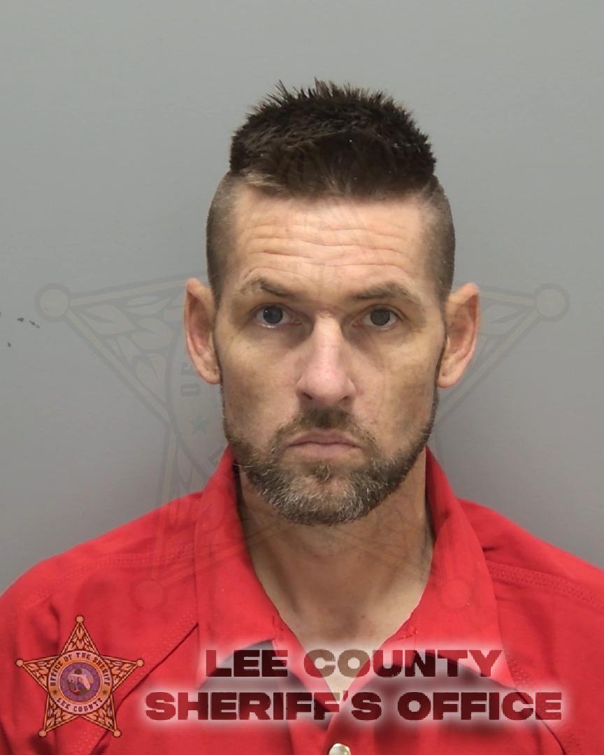 Booking photo of Johnathan Decker