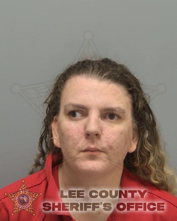 Booking photo of Rebecca Hunt