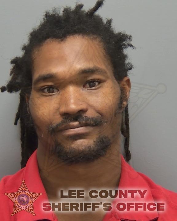 Booking photo of Derick Minns