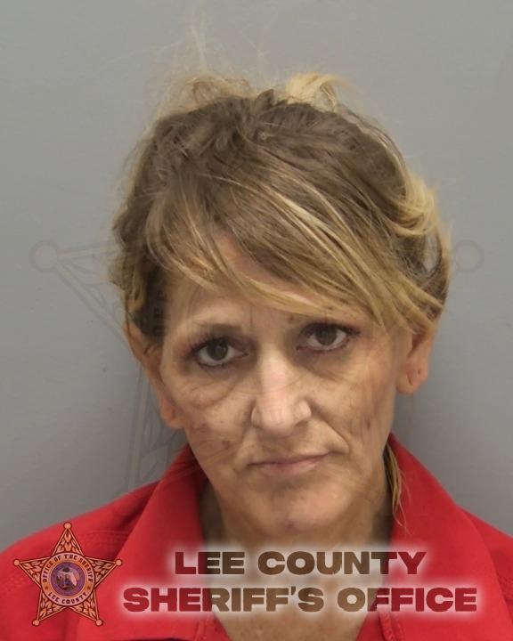 Booking photo of Amber Carter