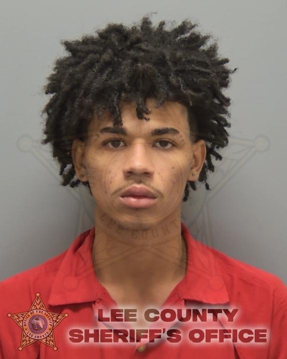Booking photo of Xavier Thompson