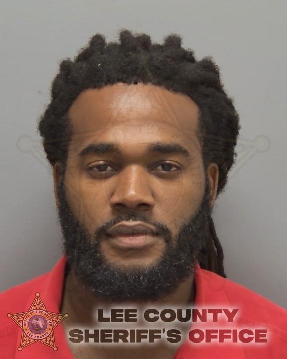Booking photo of Jonathan Lamarre