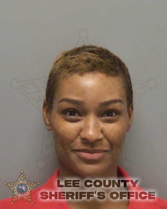 Booking photo of Elizabeth Anderson