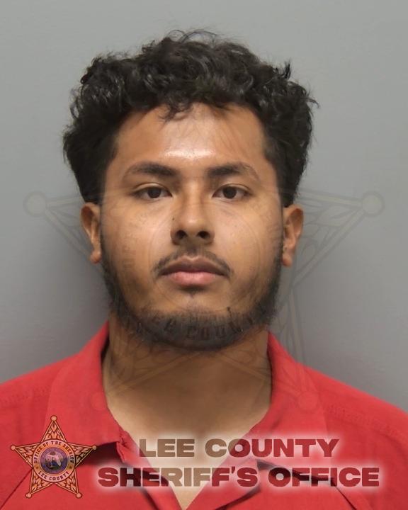 Booking photo of Alexis Hernandez-cruz