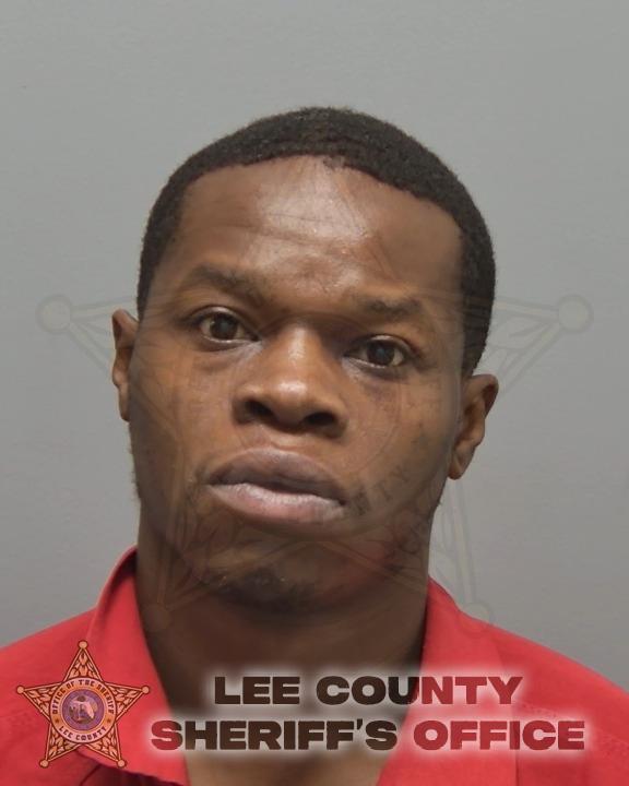 Booking photo of Travaar Moore