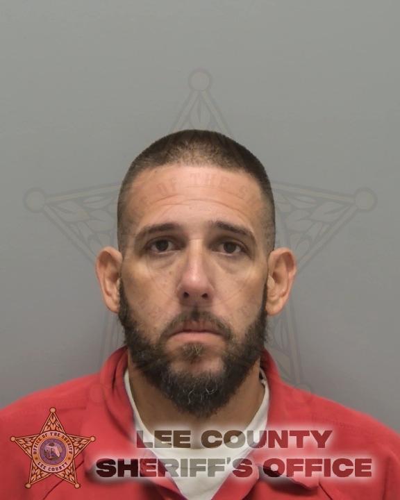 Booking photo of Oscar Duenas