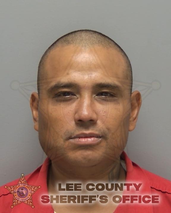 Booking photo of Luis Zambrano