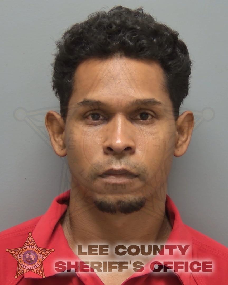 Booking photo of Ronald Escalona Quintero