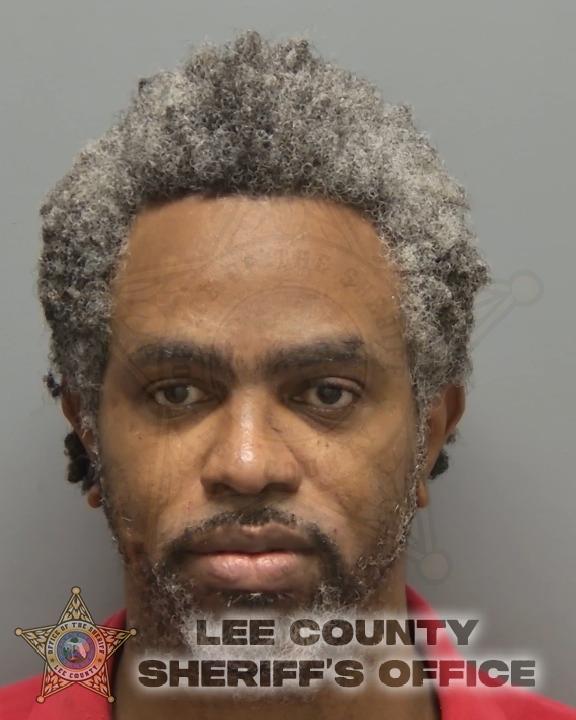 Booking photo of Warren Maxwell