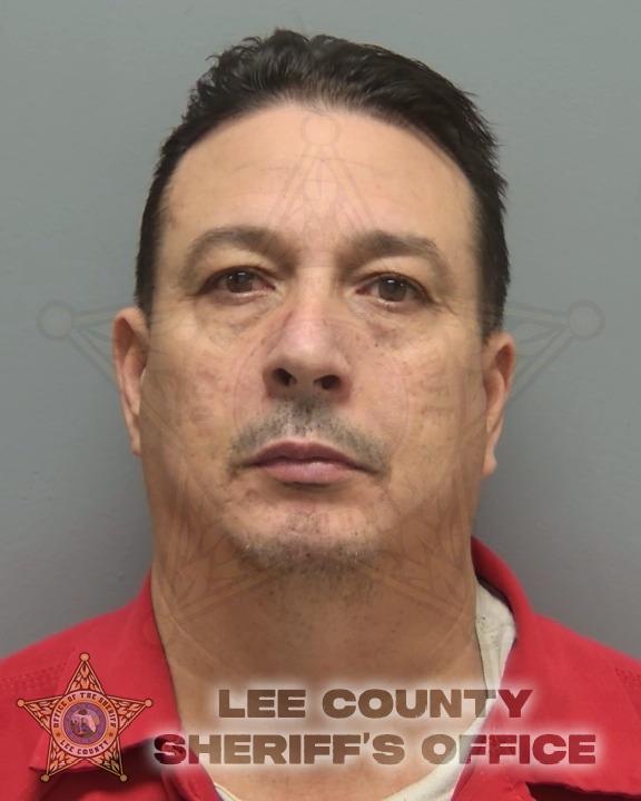 Booking photo of Fernando Reina-pinto