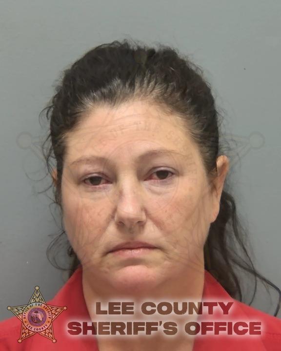 Booking photo of Amy Peters
