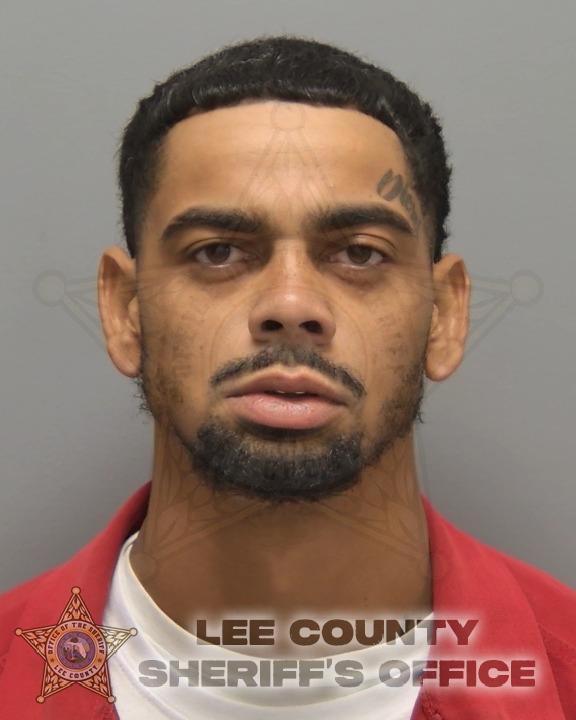 Booking photo of Tarel Gavin