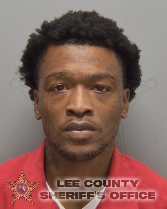 Booking photo of Mikavion Mccarter