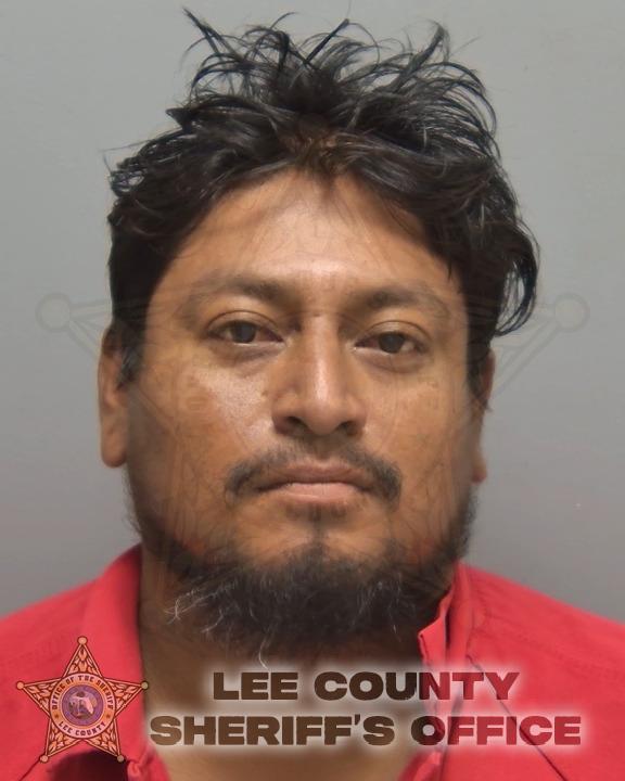 Oscar Paz booking photo