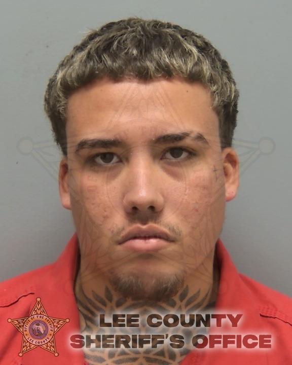 Booking photo of Jonathan Hernandez