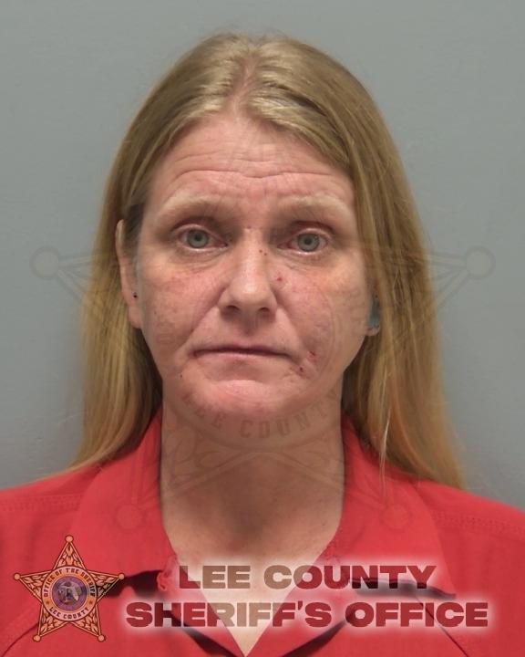 Booking photo of Elizabeth Finnegan