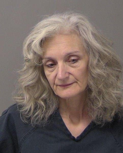 Booking photo of Lisa Thompson