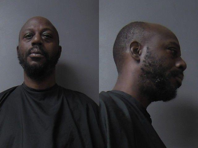 Booking photo of Derron Deamus