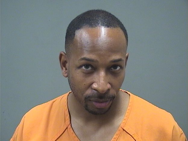 Booking photo of Isaiah Shelton