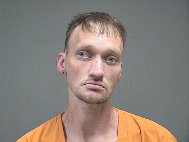 Booking photo of Sean Mills