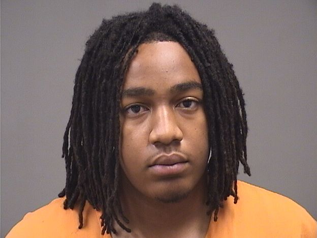 Booking photo of Quander Shouse