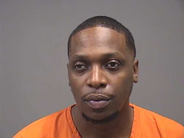 Booking photo of Devonnte Robinson