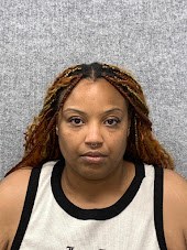 Booking photo of Jekia Pinkney