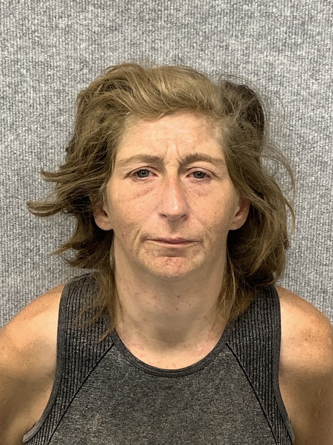 Booking photo of Leah Miller