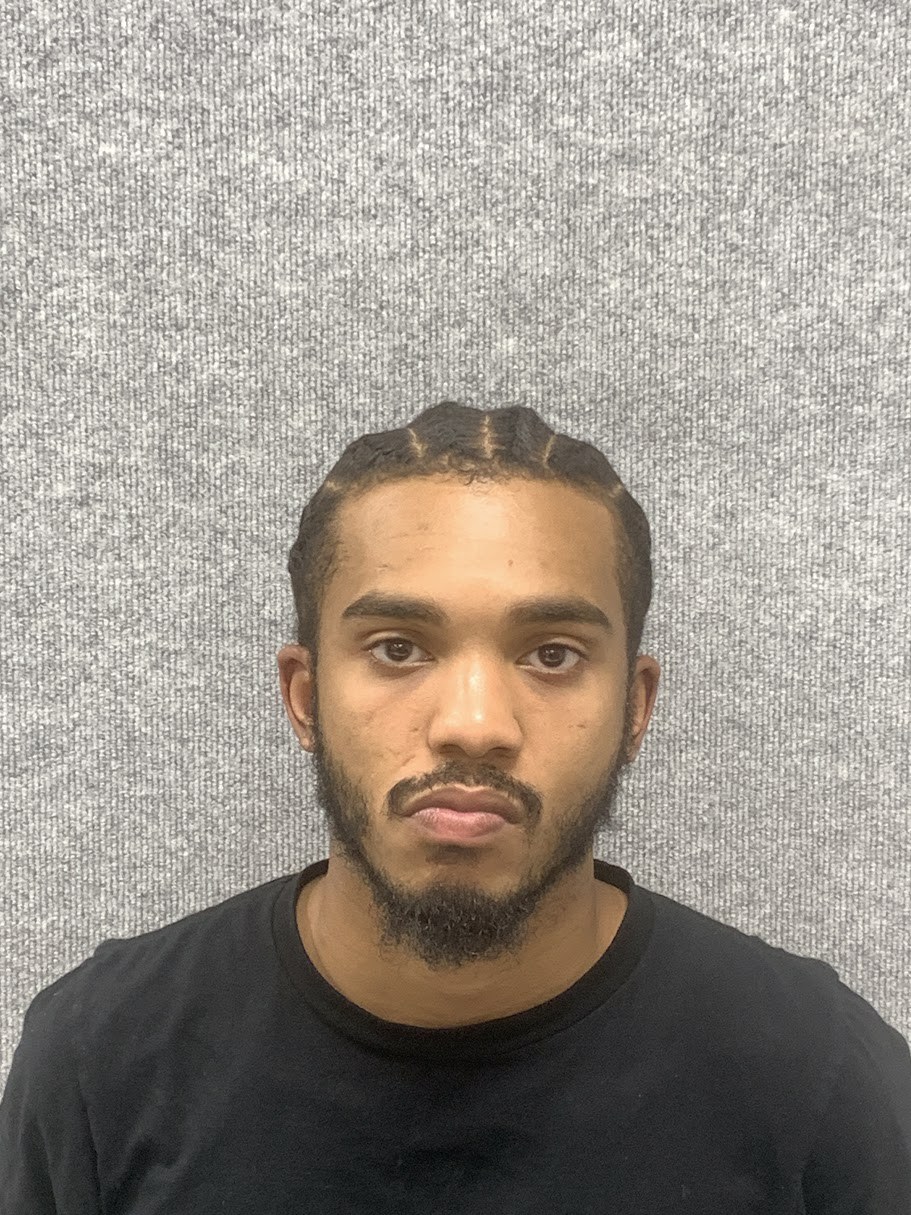 Allante Wiggins booking photo