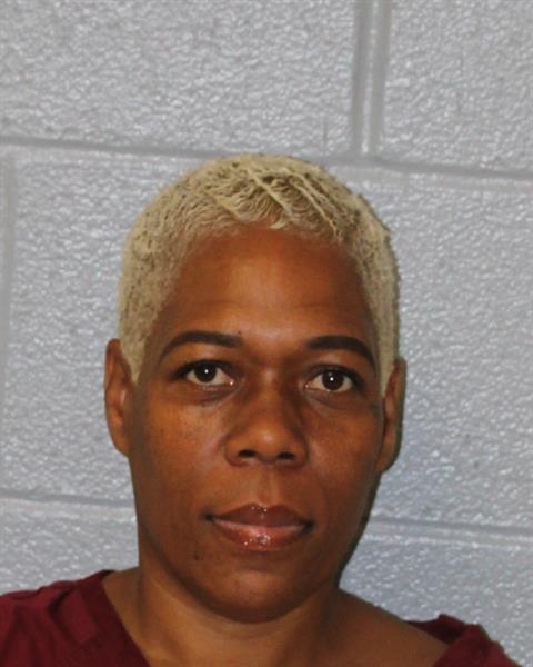 Booking photo of Leondra Garrett