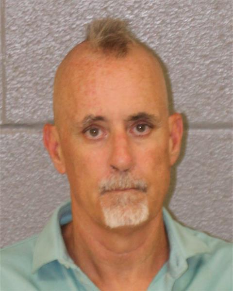 Booking photo of Lorne Mackinnon