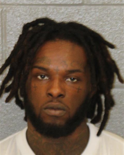 Booking photo of Drequille Snow