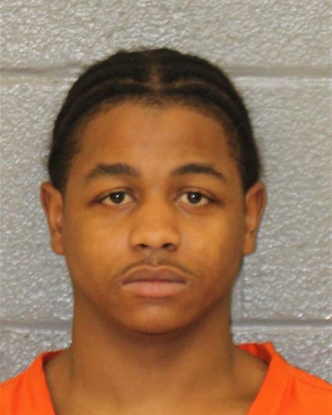 Booking photo of Kylin Lewis