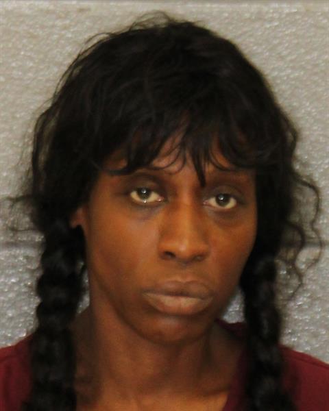 Booking photo of Latonya Jennings
