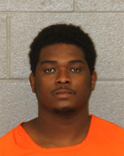 Booking photo of Quintavis Shands-peterson