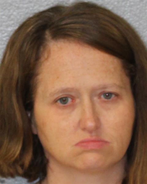Booking photo of Amanda Gills