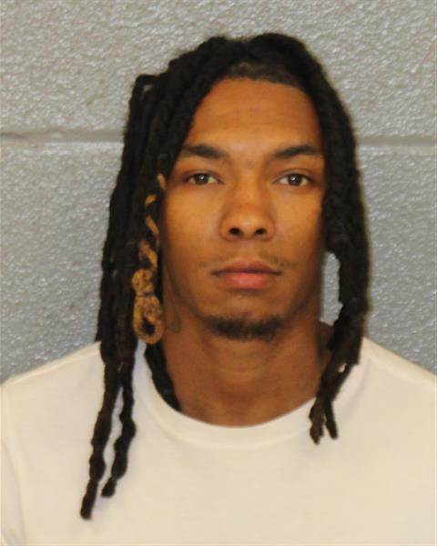 Booking photo of De'shawn Mckay