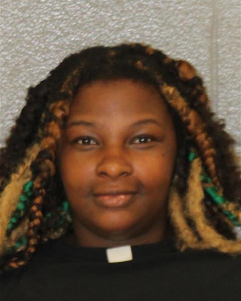 Booking photo of Lashalia Owens